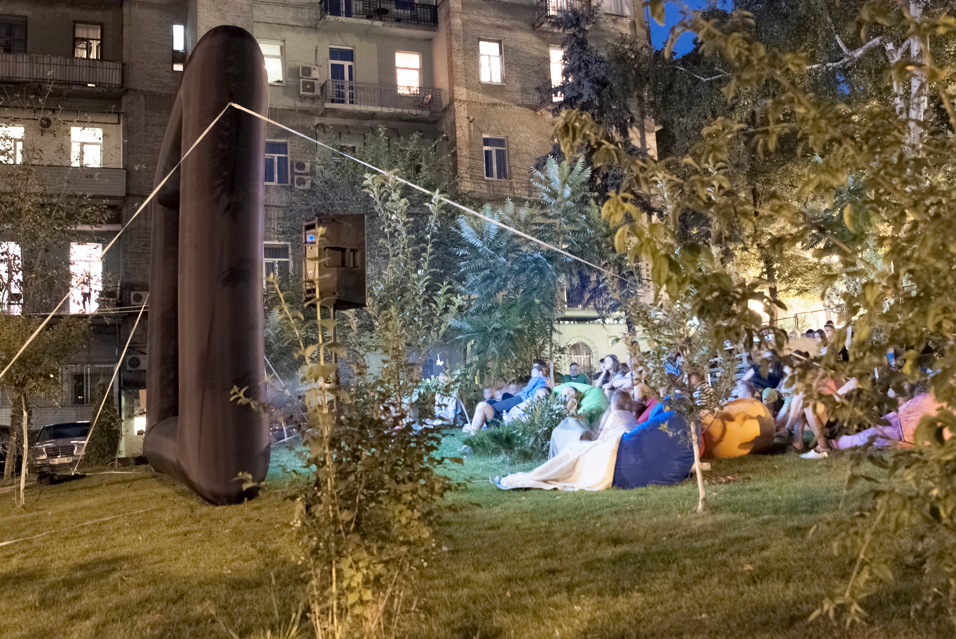 Open Air Cinema Foundation contributes to community building in Ukraine