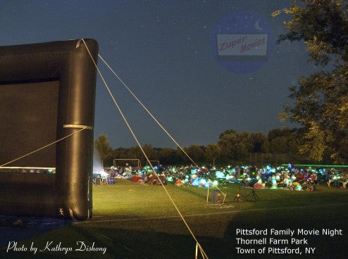 Pittsford, New York: Outdoor Movie